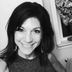 Meet your Posher, Dana